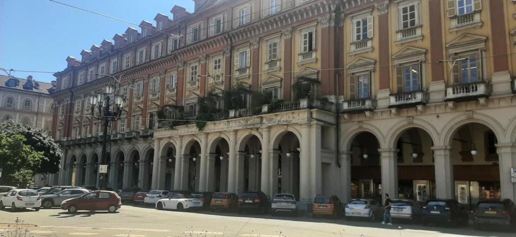 Appartamento Maison Vivien, Nel Cuore Di Torino.
